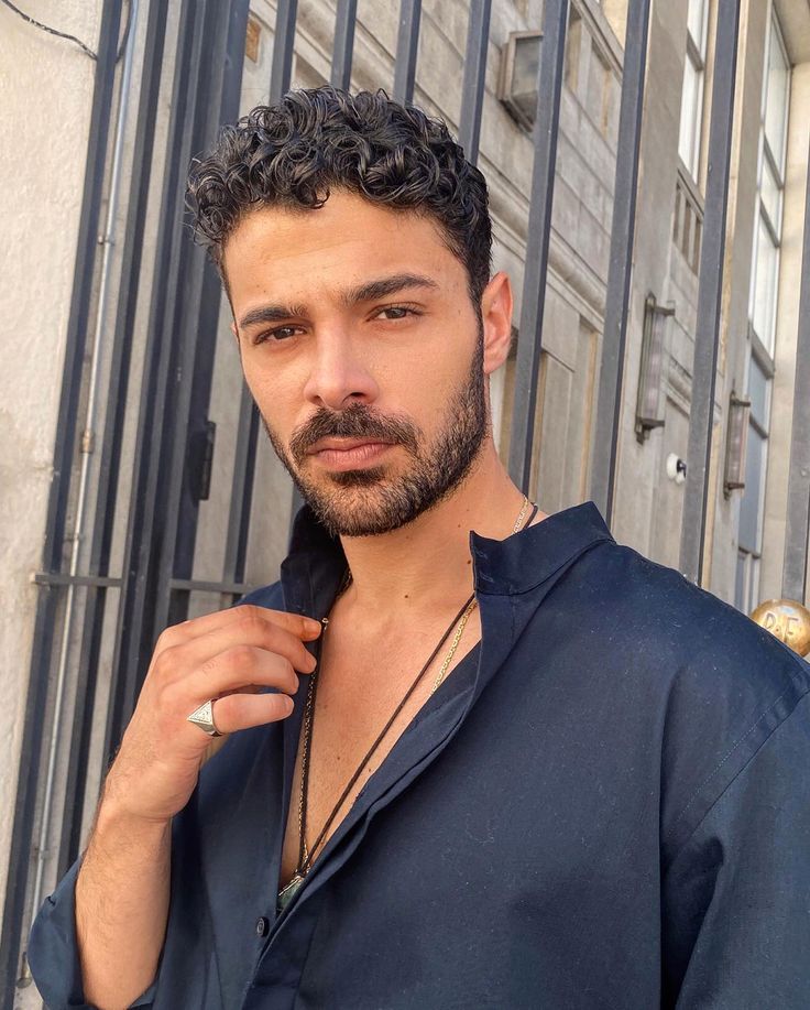 Halit Ozgur Sari
