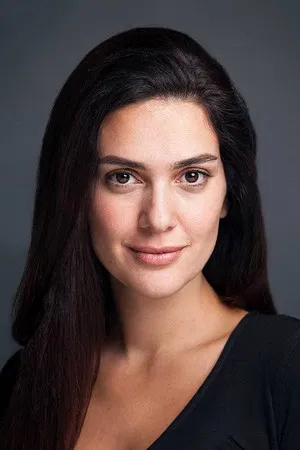 Berguzar Korel
