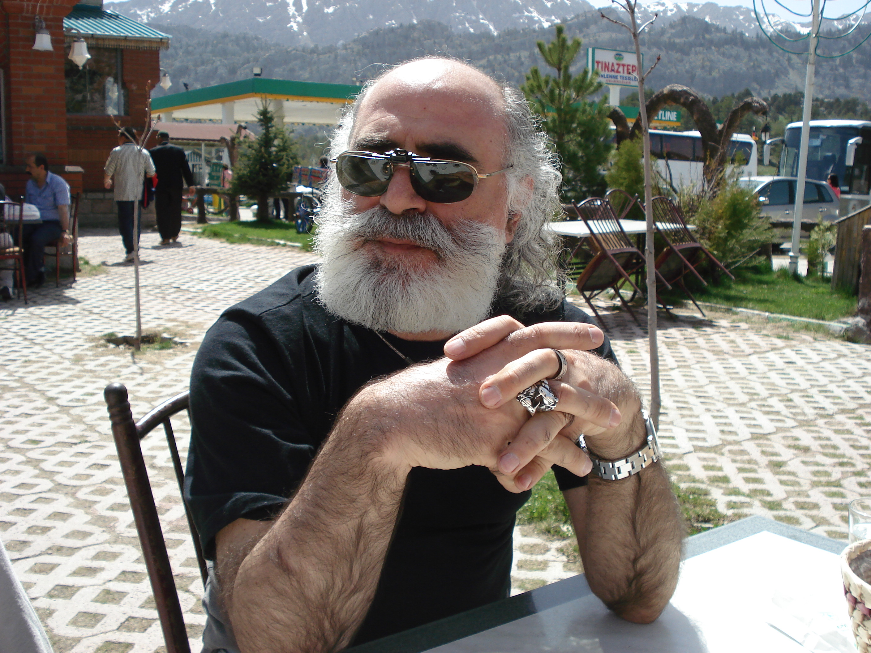 Simge Selcuk