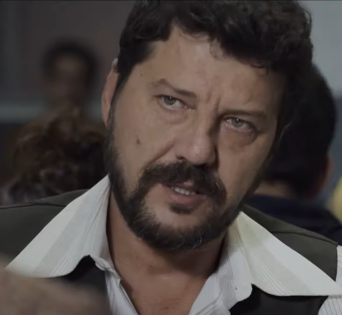 Biz Size Aşık Olduk